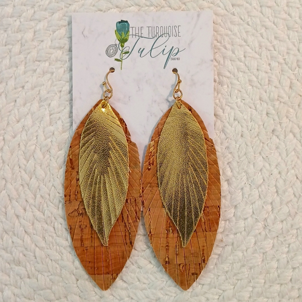 The Turquoise Tulip~Earrings~Light Brown & Gold Faux Leather Feathered 🪶🪶